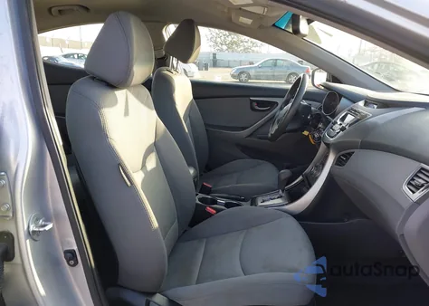 2013 Hyundai Elantra Gls z USA, uszkodzony, nr VIN KMHDH4AE0DU016625